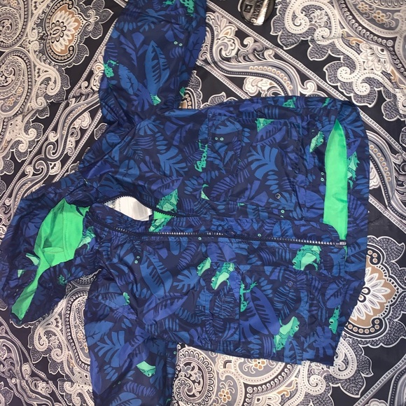 Carters Jacket - Picture 2 of 6